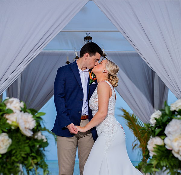 Punta Cana wedding planners mini intimate package 